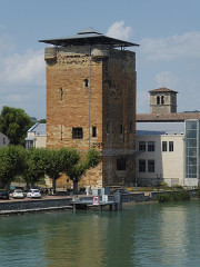 Tour des Valois (ruines) - 