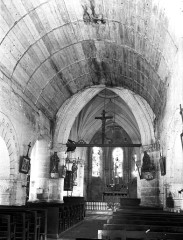 Église - Français :  Nef, vue de l'entrée.