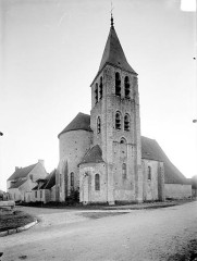 Église Saint-Loup - French archaeologist and photographer