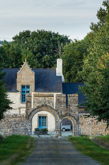 Restes du château de la Dobiais - 