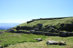 Vestiges du temple de Mercure au sommet du Puy-de-Dôme - 
