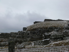 Vestiges du temple de Mercure au sommet du Puy-de-Dôme - 