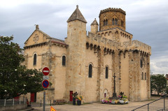 Eglise Saint-Léger et ancien prieuré - 