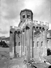 Eglise Saint-Léger et ancien prieuré - French photographer