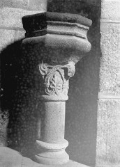 Eglise Saint-Léger et ancien prieuré - French art historian and archaeologist