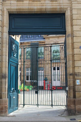 Hôtel de Mora, actuellement musée de l'illustration jeunesse - 