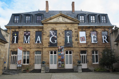 Hôtel de Mora, actuellement musée de l'illustration jeunesse - 