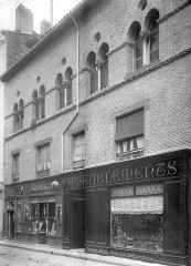 Immeuble dit Maison romano-gothique - French photographer