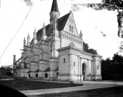 Château - Français :  Chapelle, ensemble nord-ouest.