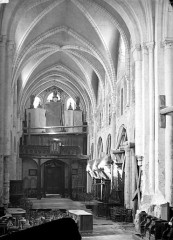 Eglise Saint-Hildebert - French architectural photographer