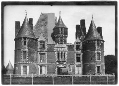 Château de Martainville - French war photographer