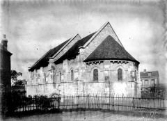 Ancienne léproserie de Saint-Julien-le-Chartreux - French art historian and archaeologist