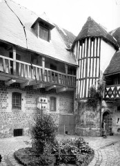 Maison dite de Henri IV - French architectural photographer