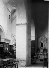 Restes de l'église Saint-Laurent, maison communale - French art historian and archaeologist