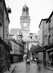 Porte de l'Horloge - French art historian and archaeologist