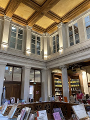 Ancien couvent des Dames de Sainte-Elisabeth, ancienne école nationale vétérinaire, actuellement Conservatoire national supérieur de musique et de danse de Lyon - 