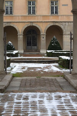 Ancien couvent des Dames de Sainte-Elisabeth, ancienne école nationale vétérinaire, actuellement Conservatoire national supérieur de musique et de danse de Lyon - 