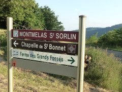 Chapelle de Saint-Bonnet - French Wikimedian, software engineer, science writer, sports journalist and comunist, correspondent and radio personality