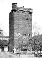 Tour des Valois (ruines) - French photographer