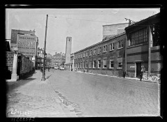 Gare ferroviaire - Français :  Sujet : Gares -- Le Havre (Seine-Maritime, France)

Le Havre (Seine-Maritime, France) Paysages urbains -- 1914-1945 Référence bibliographique : Rol, 164261 Appartient à l’ensemble documentaire : Pho20Rol Image de presse Couverture : 17 juin 1932  Langue : français