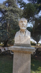 Jardin du Plateau des Poètes - French sculptor