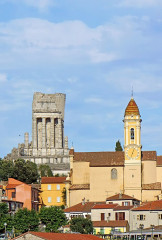 Ruines du Trophée d'Auguste, actuellement Musée du Trophée d'Auguste - photographer