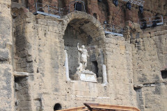 Amphithéâtre (temple dans un hémicycle précédé d'un nymphée) - 