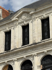 Café de la Paix et ancienne salle de cinéma Olympia - 