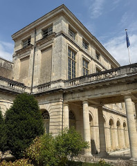 Hôtel de la Bourse, actuellement Greffe du Tribunal de Commerce - 