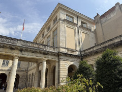 Hôtel de la Bourse, actuellement Greffe du Tribunal de Commerce - 