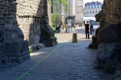 Porte gallo-romaine, dite du Bastion Saint-Pierre, dépendant de l'ancien évêché - 