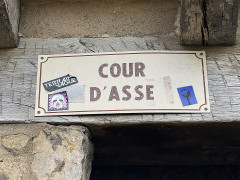 Sol de maison à maison de la Cour d'Assé - 