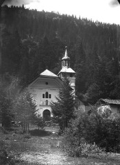 Chapelle Notre-Dame de la Gorge - Français : Sujet : Les Contamines-Montjoie (Haute-Savoie, France) -- Sanctuaire Notre-Dame-de-la-Gorge Appartient à l’ensemble documentaire : BnGren00 Langue : français