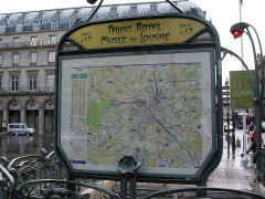 Métropolitain, station Palais-Royal - 