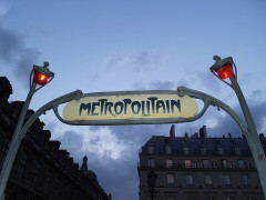 Métropolitain, station Palais-Royal - 