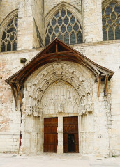 Ancienne cathédrale, actuellement église Saint-Pierre - 