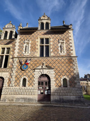 Hôtel Groslot, actuellement Hôtel de ville - 