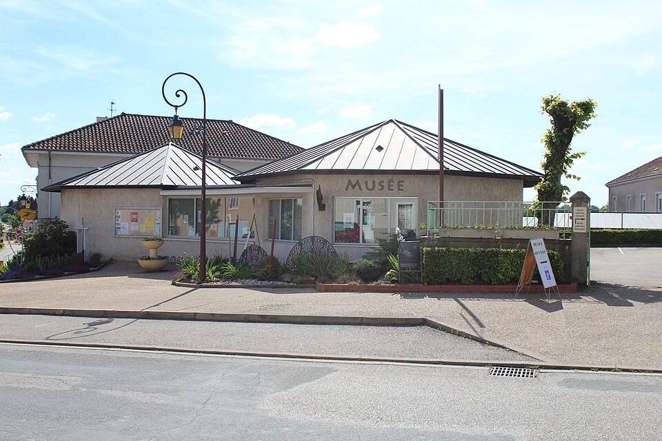 Musée de France Musée Louis Jourdan situé à Certines