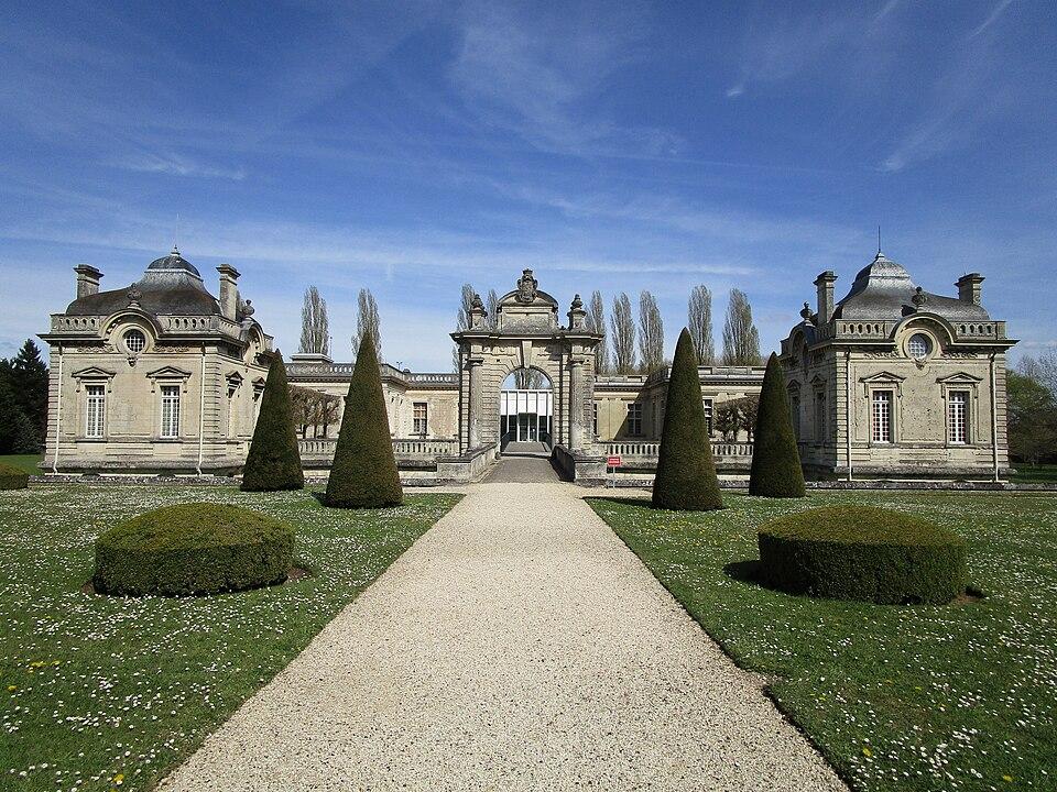 Musée de France Musée franco-américain du château de Blérancourt situé à Abbécourt