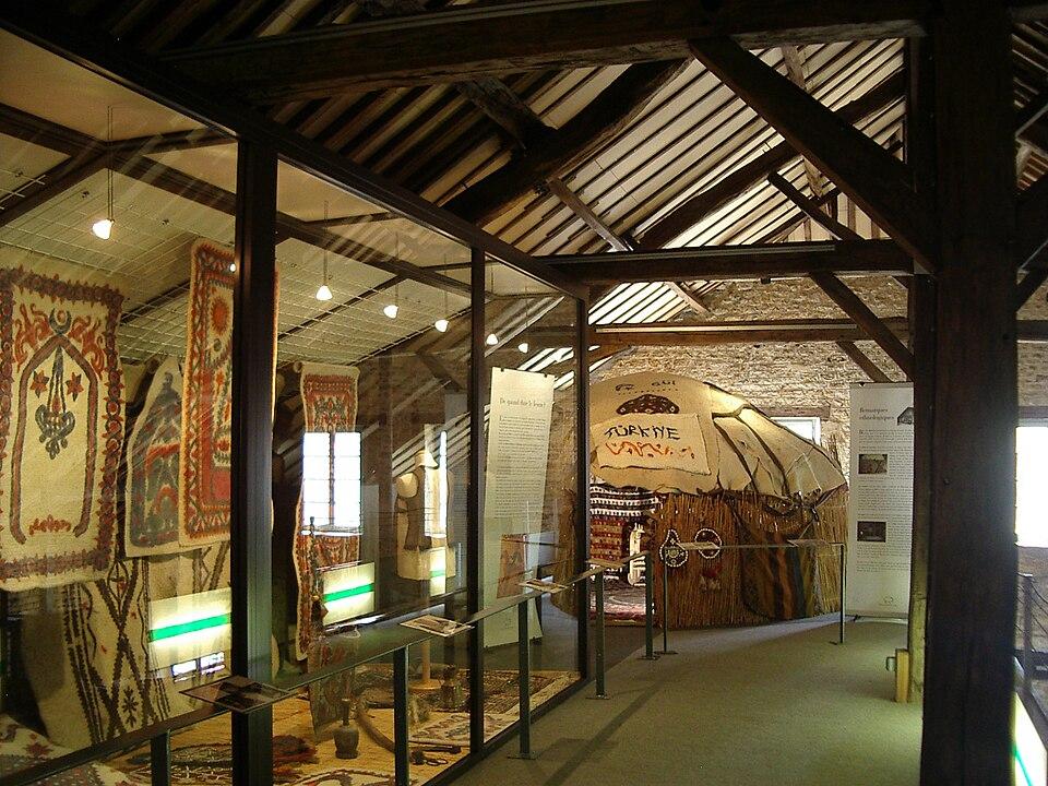 Musée de France Musée du feutre situé à Autrecourt-et-Pourron