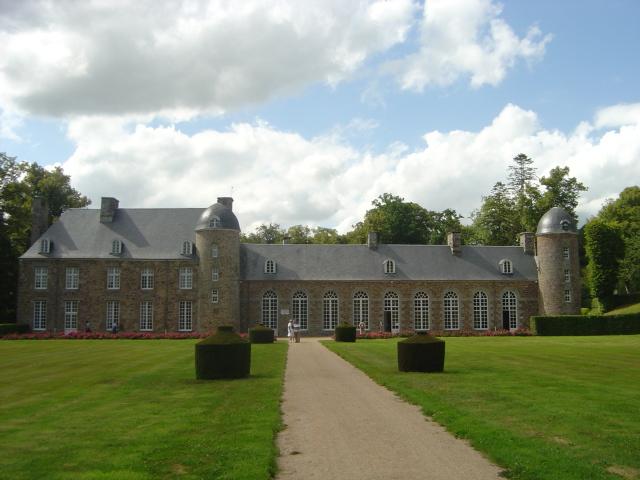 Musée de France Musée du château situé à Pontécoulant