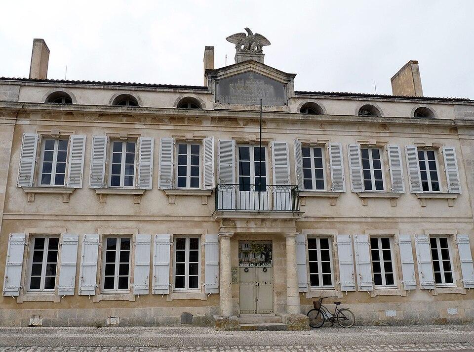 Musée de France Musée napoléonien et musée africain de l'île d'Aix, fondation Gourgaud (annexe du musée de Malmaison) situé à Île-d'Aix