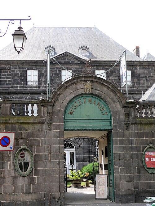 Musée de France Musée Francisque Mandet situé à Le Cheix