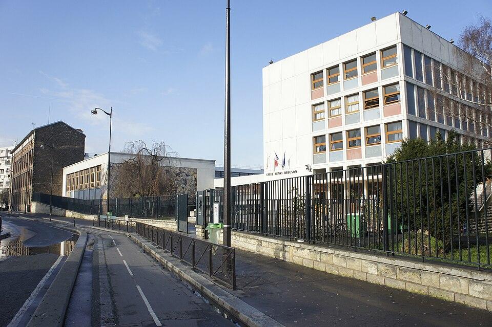 Architecture Contemporaine Remarquable Lycée Bergson et son gymnase situé à Paris 19e Arrondissement